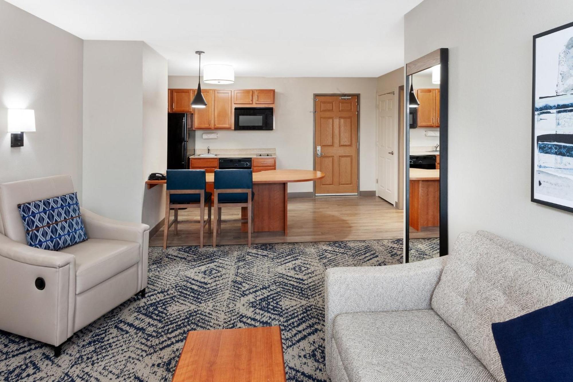 Candlewood Suites Louisville North, An Ihg Hotel Clarksville Εξωτερικό φωτογραφία