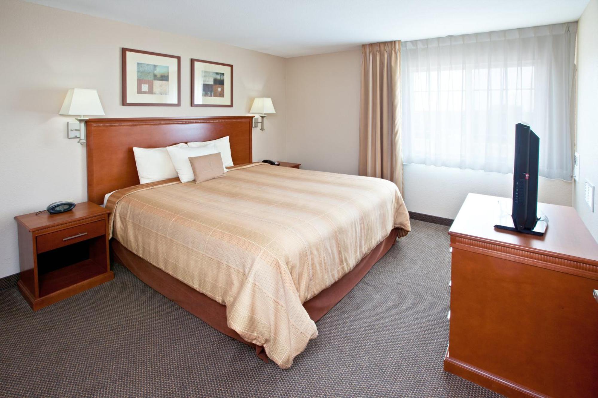 Candlewood Suites Louisville North, An Ihg Hotel Clarksville Εξωτερικό φωτογραφία