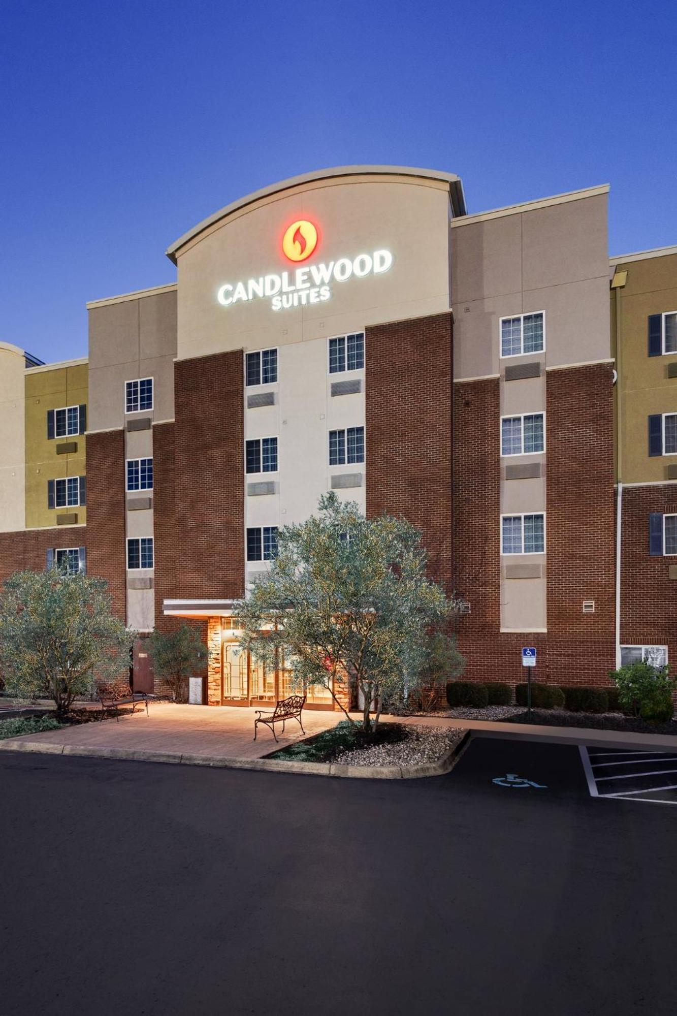 Candlewood Suites Louisville North, An Ihg Hotel Clarksville Εξωτερικό φωτογραφία