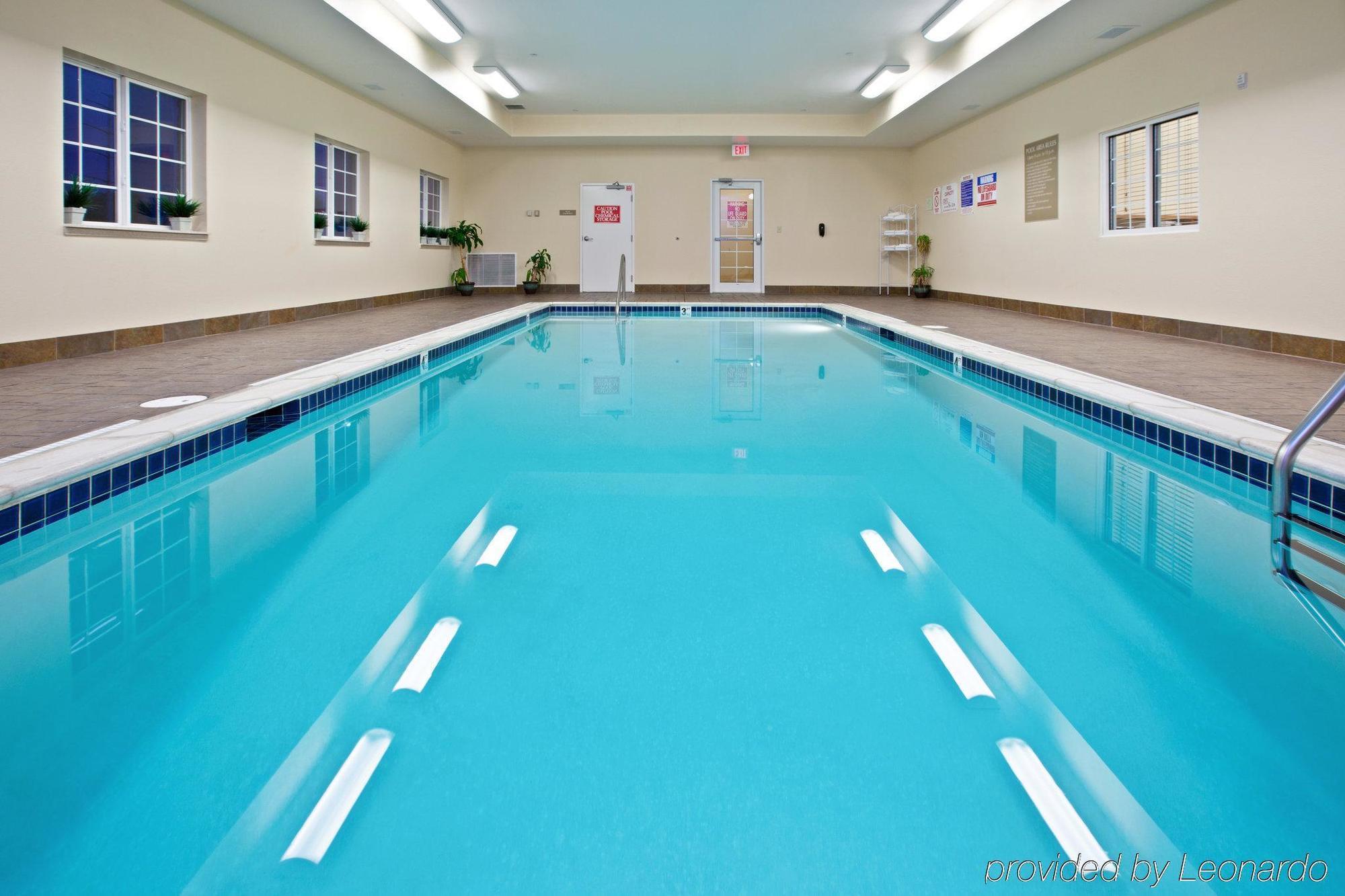 Candlewood Suites Louisville North By Ihg Clarksville  Ανέσεις φωτογραφία