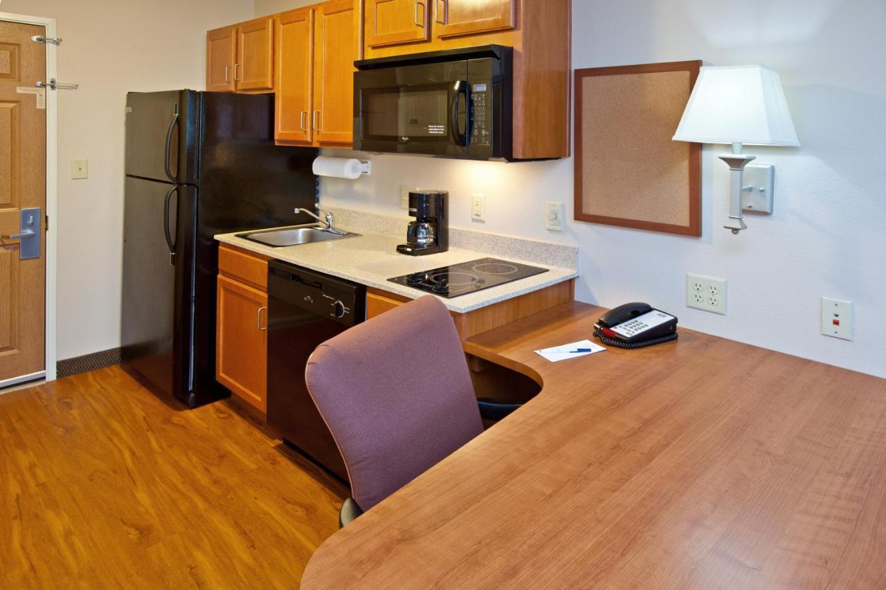 Candlewood Suites Louisville North, An Ihg Hotel Clarksville Εξωτερικό φωτογραφία